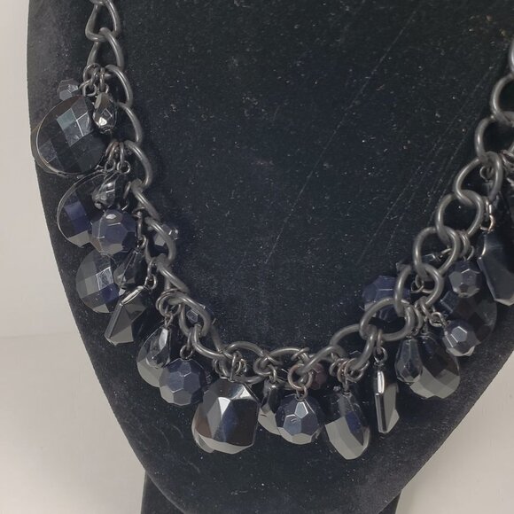 Black Beaded Statement Necklace – Faceted Cluster on Glossy Chain, 20" Jewelry - Picture 10 of 10